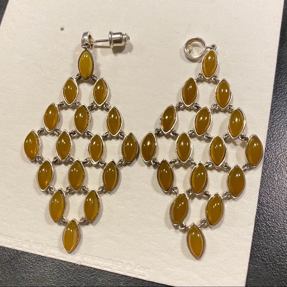 Semi precious stone Diamond shape Drop stud earrings - Picture 3 of 4